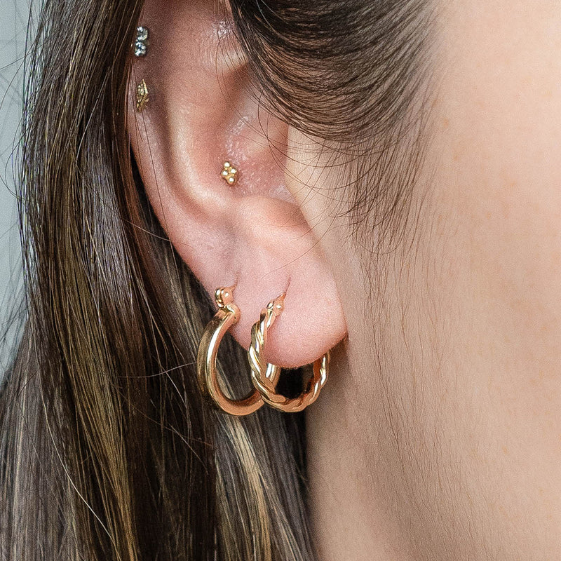 Twist Hoops